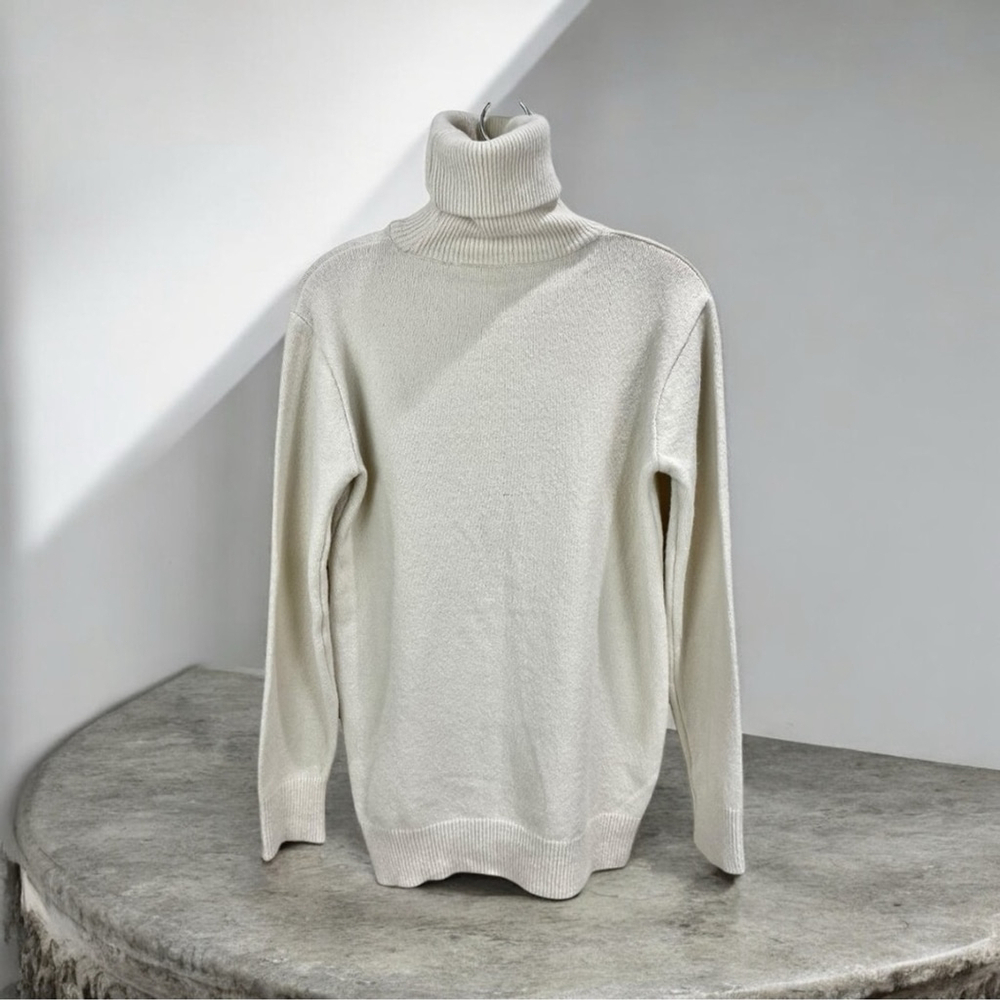 * Meteor Oat Cream Stretch Wool Blend Turtleneck Sweater Size L